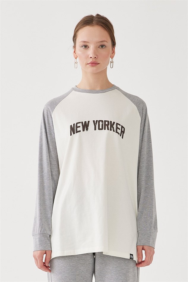 New Yorker Pamuklu Sweatshirt