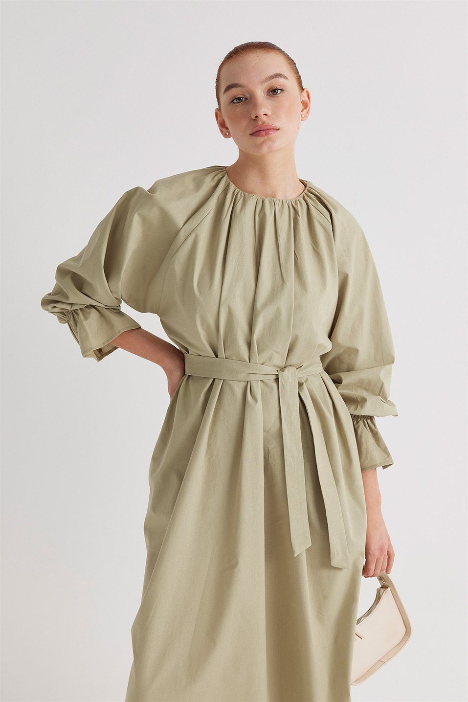 Green Raglan Sleeve Pleated Dress