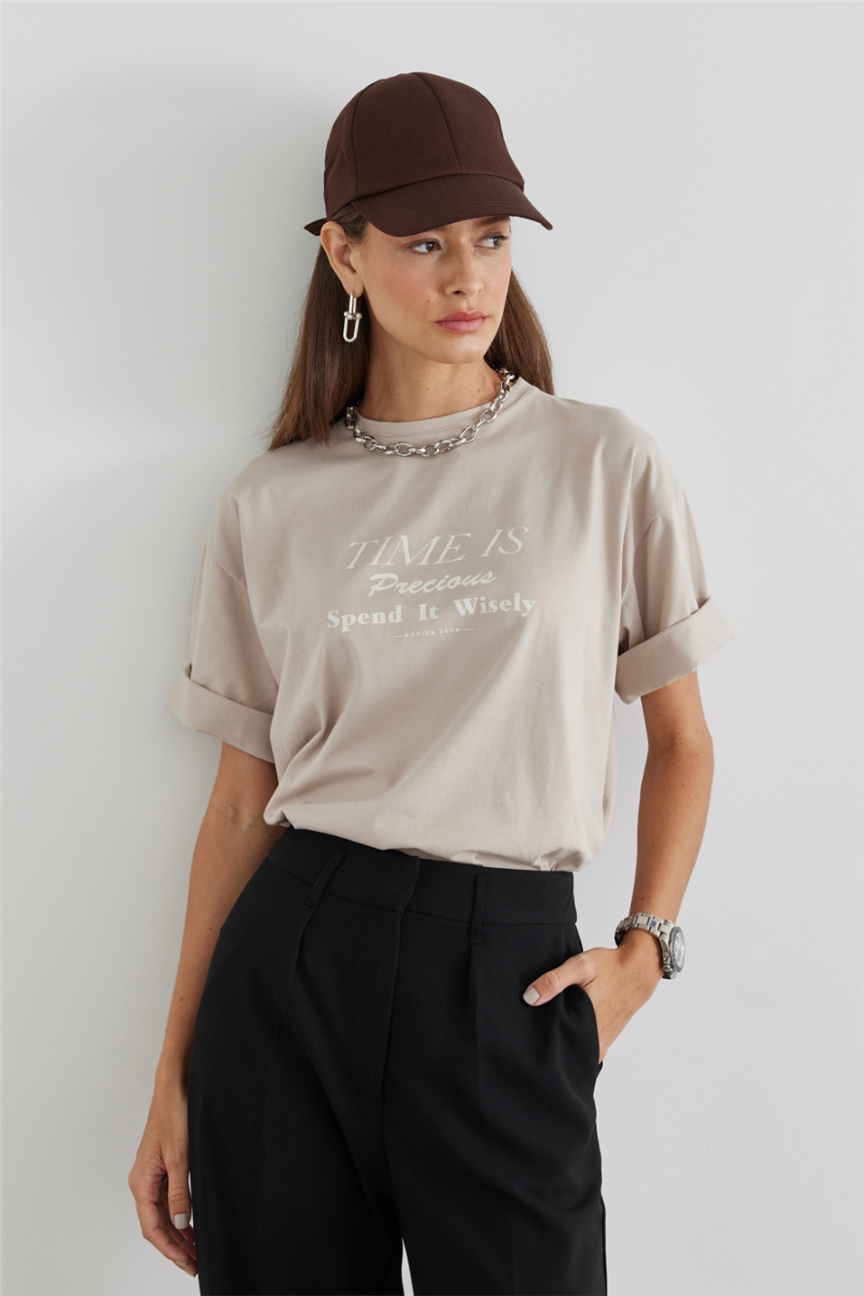 Stone Time Is Printed Short Sleeve T -Shirt